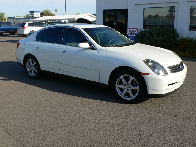 Infiniti G35 2003 photo 3