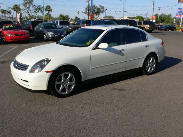 Infiniti G35 2003 photo 4