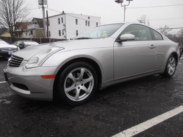 Infiniti G35 2003 photo 1