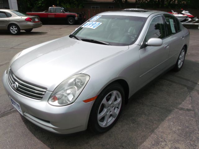 Infiniti G35 2003 photo 13