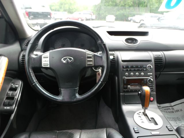 Infiniti G35 2003 photo 15