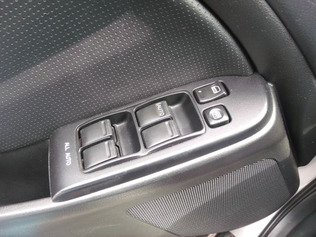 Infiniti G35 2003 photo 6