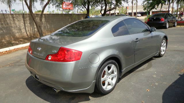 Infiniti G35 2003 photo 2