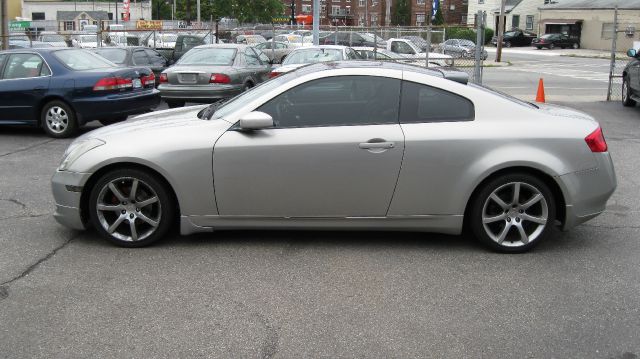 Infiniti G35 2003 photo 1