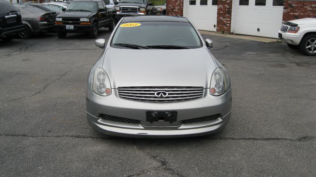 Infiniti G35 2003 photo 3