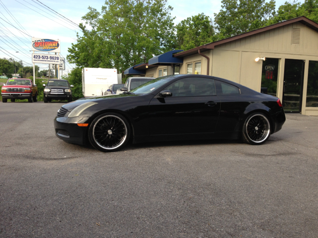 Infiniti G35 XB - ONE Owner Coupe