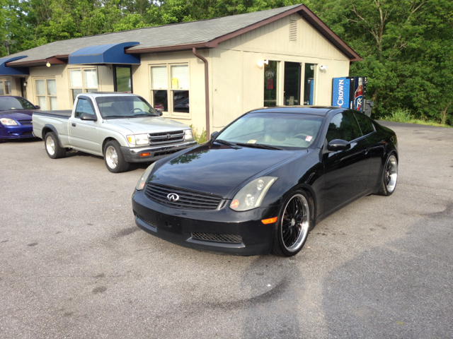 Infiniti G35 2003 photo 4