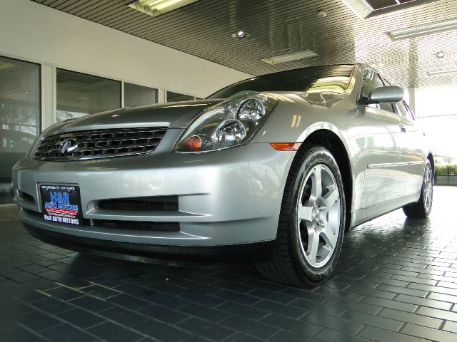 Infiniti G35 2003 photo 16