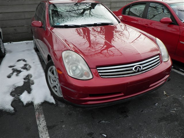 Infiniti G35 Base Unspecified