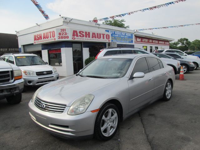 Infiniti G35 2003 photo 4