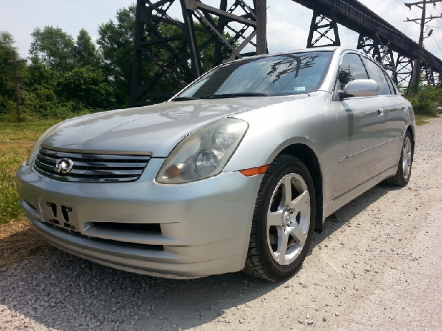 Infiniti G35 2003 photo 4