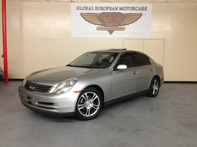 Infiniti G35 2003 photo 1