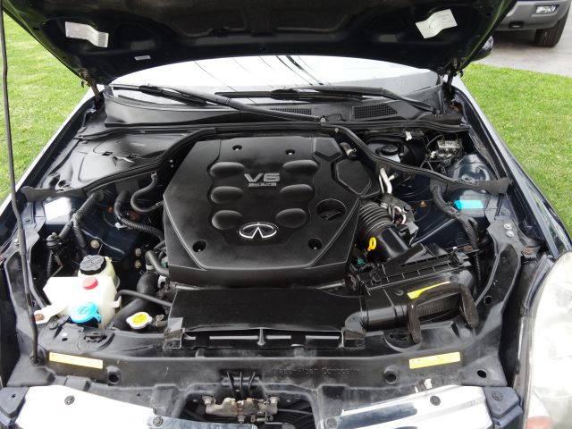 Infiniti G35 2003 photo 8