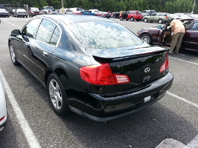 Infiniti G35 2003 photo 3