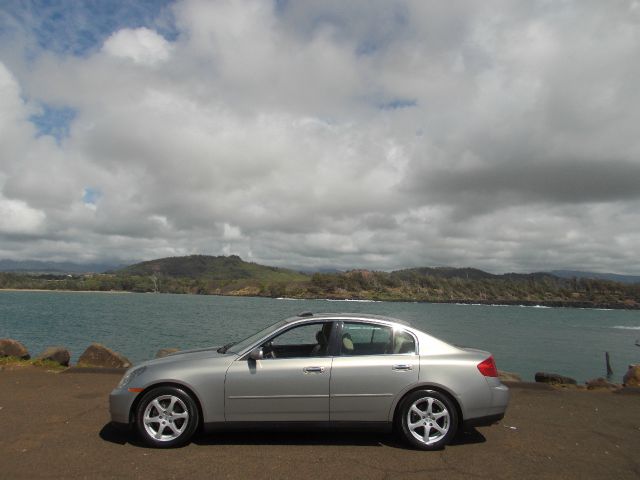 Infiniti G35 2003 photo 4