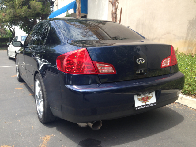 Infiniti G35 2003 photo 2