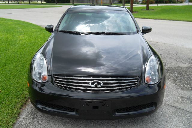 Infiniti G35 2003 photo 4