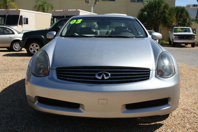 Infiniti G35 2003 photo 2