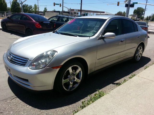 Infiniti G35 2003 photo 4