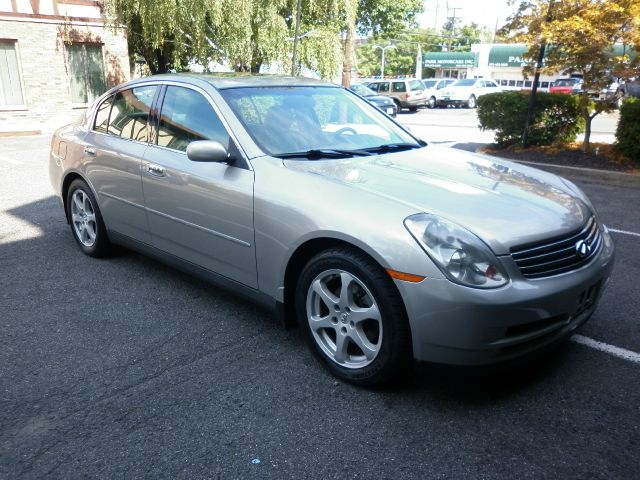 Infiniti G35 2003 photo 3