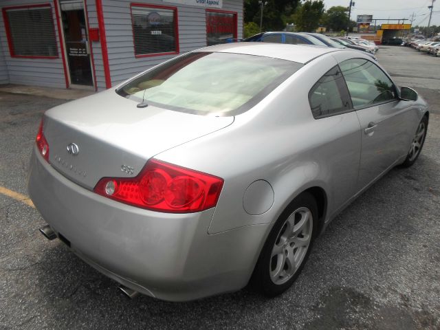 Infiniti G35 2003 photo 2