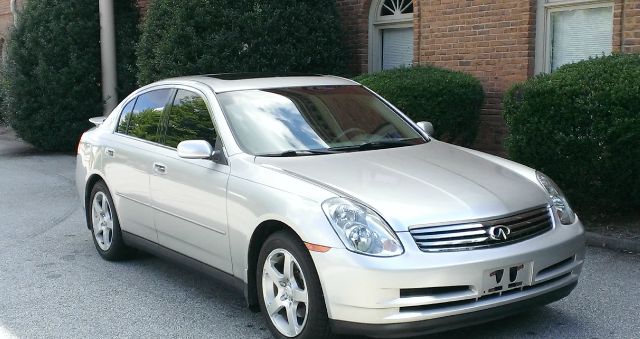 Infiniti G35 2003 photo 2