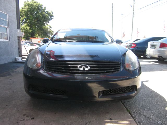 Infiniti G35 2004 photo 2