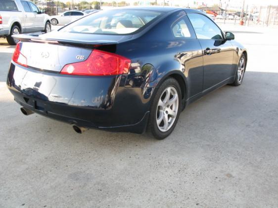 Infiniti G35 2004 photo 4