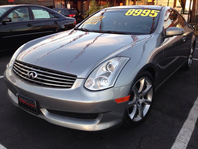 Infiniti G35 2004 photo 2