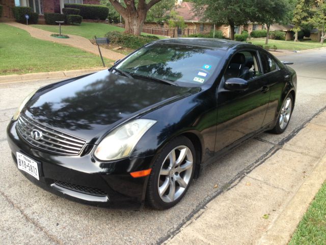 Infiniti G35 2004 photo 3