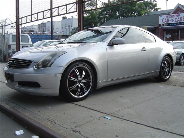 Infiniti G35 Base Coupe