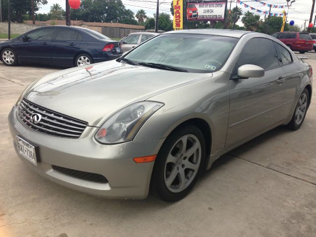 Infiniti G35 2004 photo 25