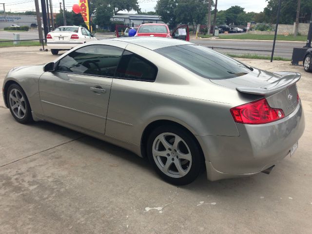 Infiniti G35 2004 photo 6