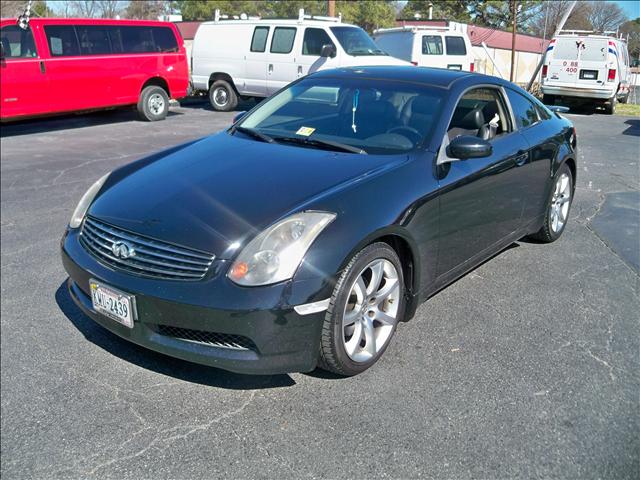 Infiniti G35 2004 photo 1