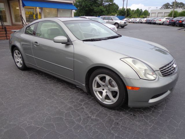 Infiniti G35 2004 photo 4