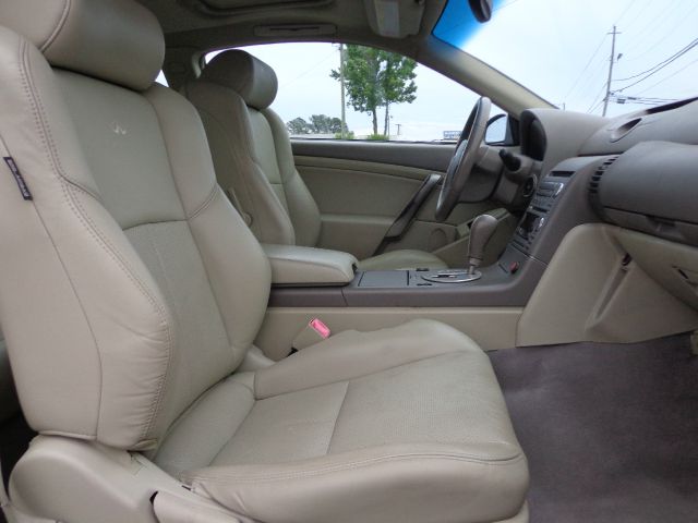 Infiniti G35 2004 photo 6