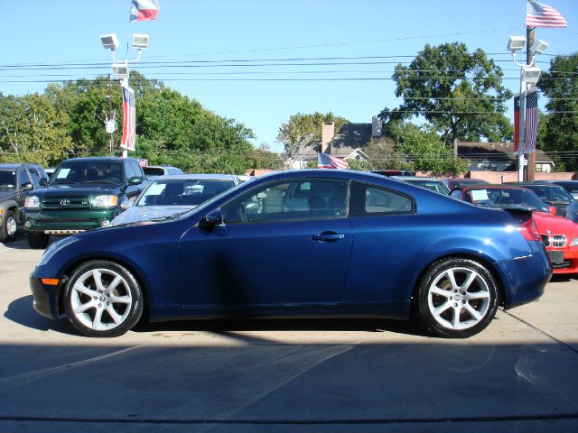 Infiniti G35 2004 photo 3