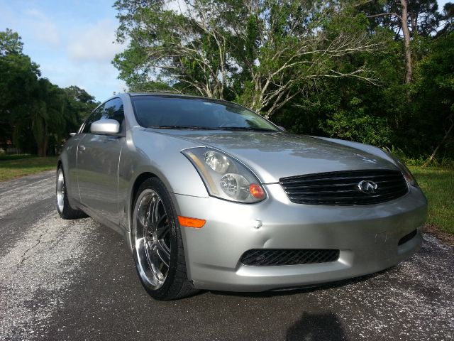 Infiniti G35 2004 photo 3