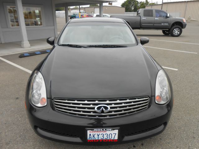 Infiniti G35 2004 photo 3