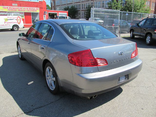 Infiniti G35 2004 photo 1