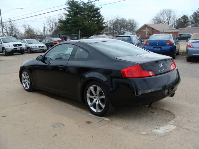 Infiniti G35 Base Coupe