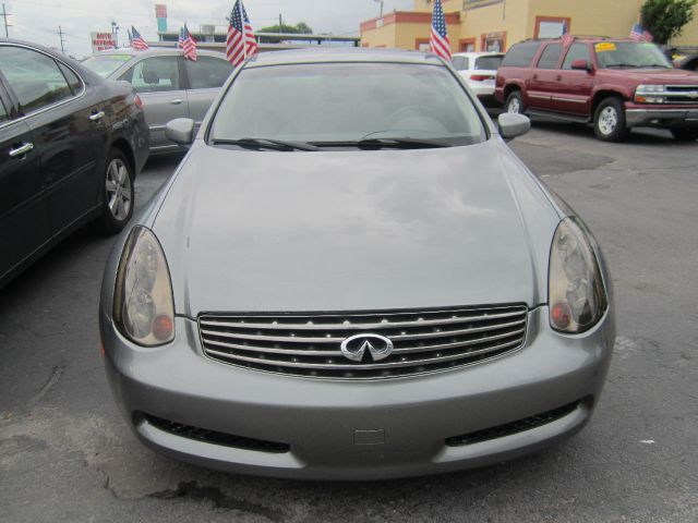 Infiniti G35 2004 photo 1