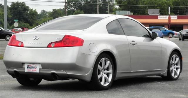 Infiniti G35 2004 photo 3