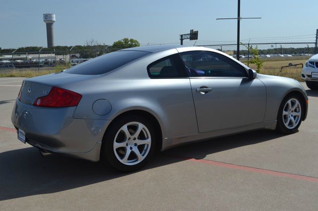 Infiniti G35 2004 photo 3