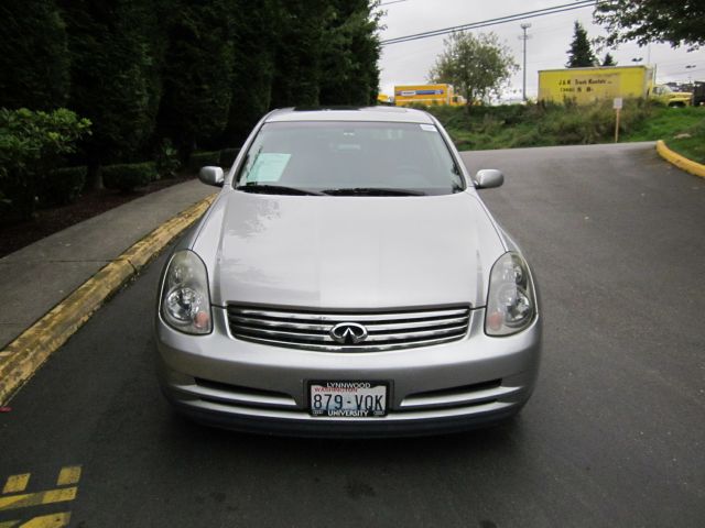 Infiniti G35 2004 photo 4