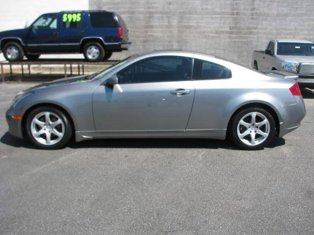 Infiniti G35 Base Coupe