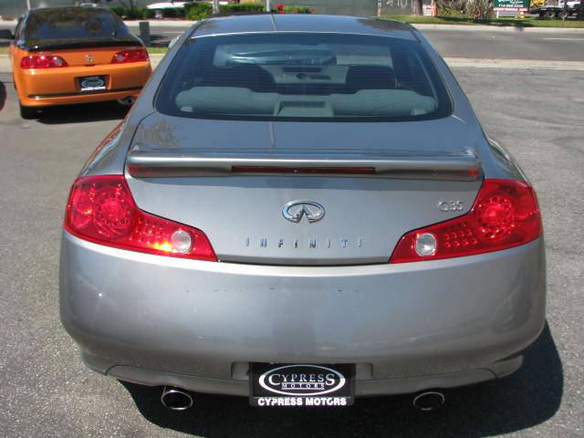 Infiniti G35 2004 photo 3