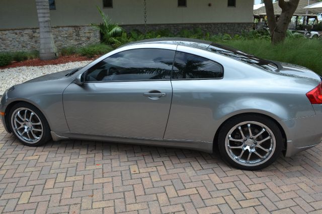 Infiniti G35 2004 photo 23