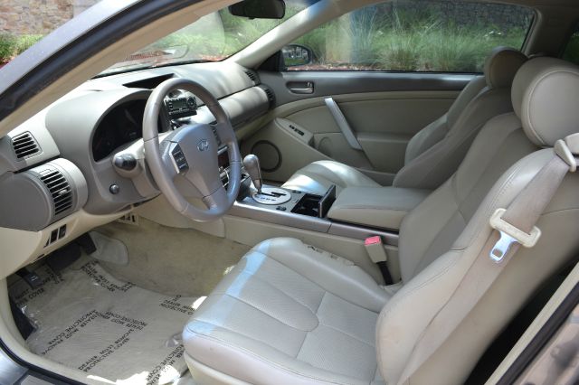 Infiniti G35 2004 photo 29