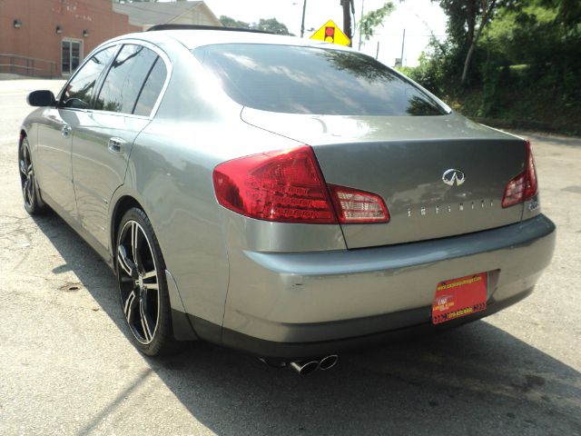 Infiniti G35 2004 photo 42